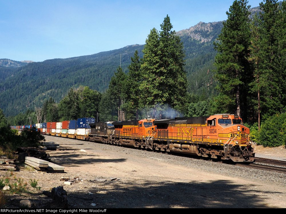 BNSF 5034